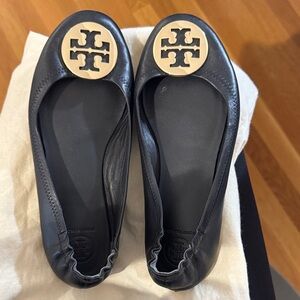 Tory Burch Black Flats with Cream Emblem